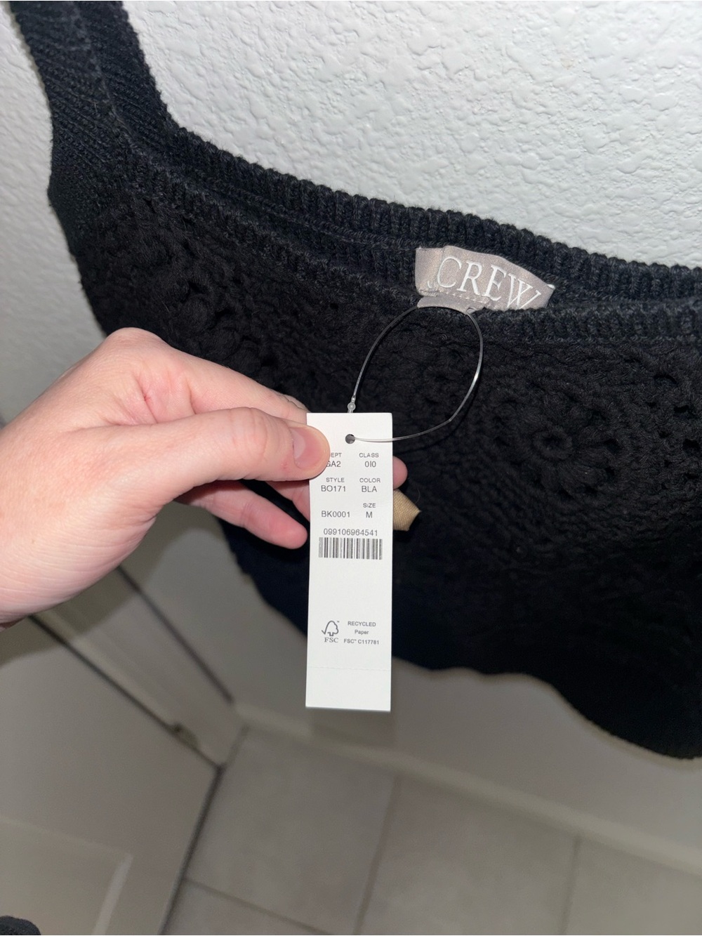 J.Crew Black Crochet Knit Crop Tank Top Boho Floral NWT Medium - Picture 4 of 5
